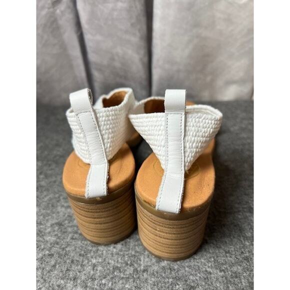 Andre Assous Naira Sandal Women's White Sz 39 - Picture 5 of 11